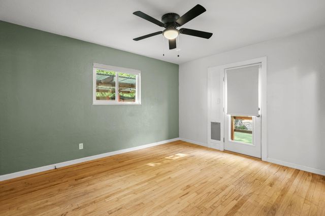 5730 E Bonnyview Road, Redding, CA 96001