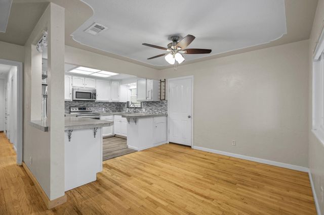 5730 E Bonnyview Road, Redding, CA 96001