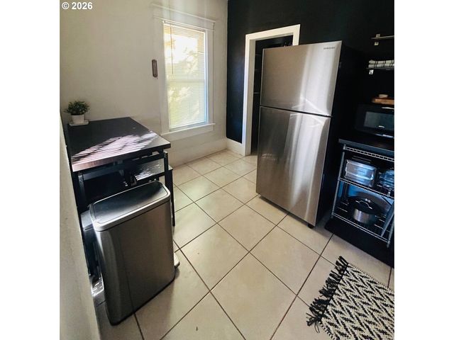 610 W FOURTH PLAIN Blvd, Vancouver, WA 98660