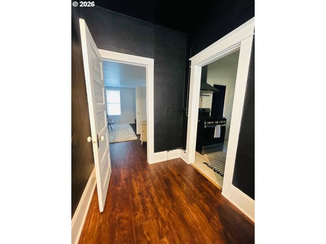 610 W FOURTH PLAIN Blvd, Vancouver, WA 98660