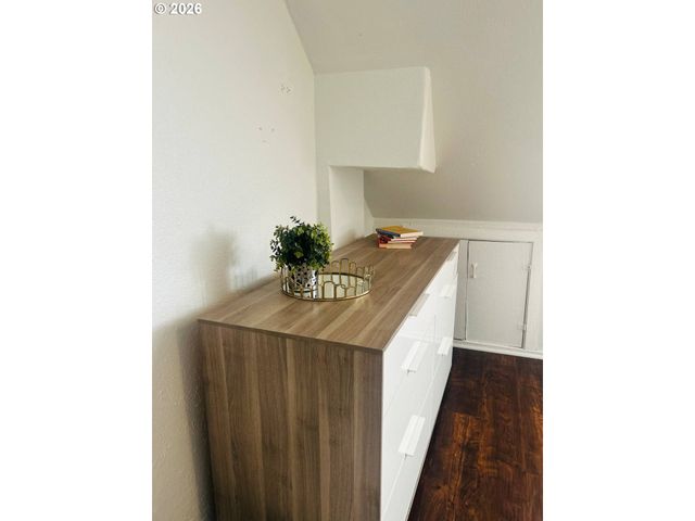 610 W FOURTH PLAIN Blvd, Vancouver, WA 98660