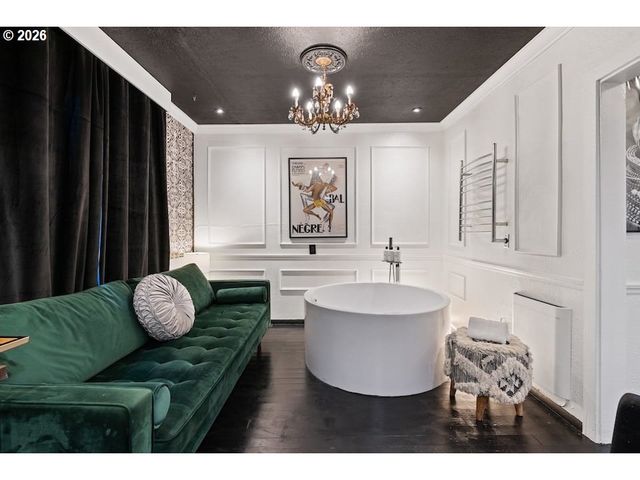 610 W FOURTH PLAIN Blvd, Vancouver, WA 98660