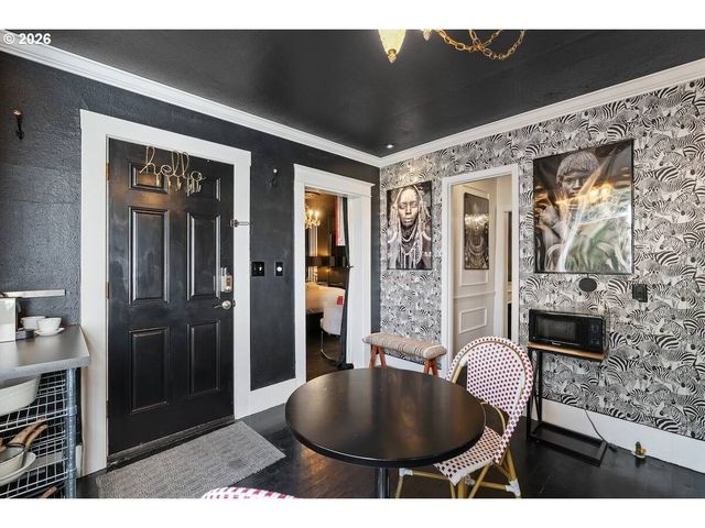 610 W FOURTH PLAIN Blvd, Vancouver, WA 98660