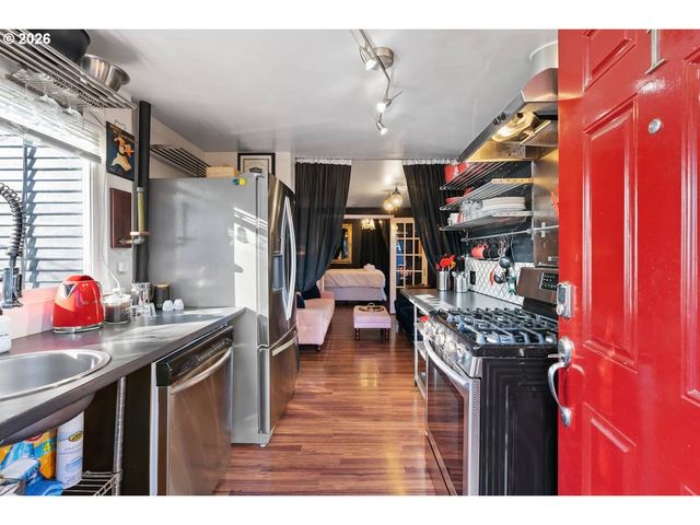 610 W FOURTH PLAIN Blvd, Vancouver, WA 98660