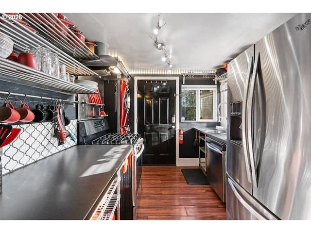 610 W FOURTH PLAIN Blvd, Vancouver, WA 98660