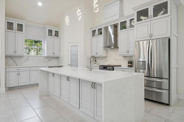 532 Carrell Street, Tomball, TX 77375