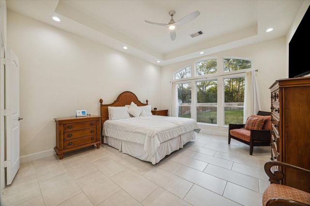 532 Carrell Street, Tomball, TX 77375