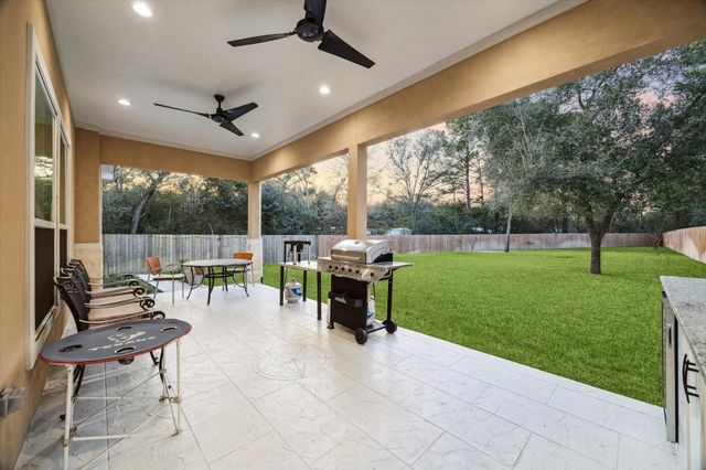 532 Carrell Street, Tomball, TX 77375