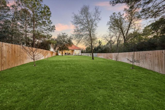 532 Carrell Street, Tomball, TX 77375