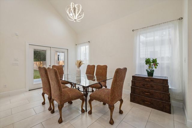 532 Carrell Street, Tomball, TX 77375