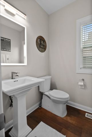 7506 Fawn Valley Drive, Schererville, IN 46375