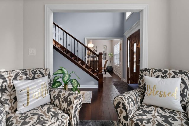 7506 Fawn Valley Drive, Schererville, IN 46375