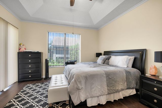 10393 Lexington Circle S, Boynton Beach, FL 33436