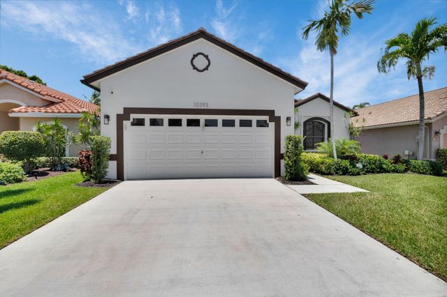 10393 Lexington Circle S, Boynton Beach, FL 33436