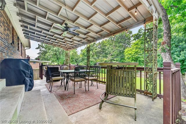 2810 S 32nd Street, Fort Smith, AR 72903
