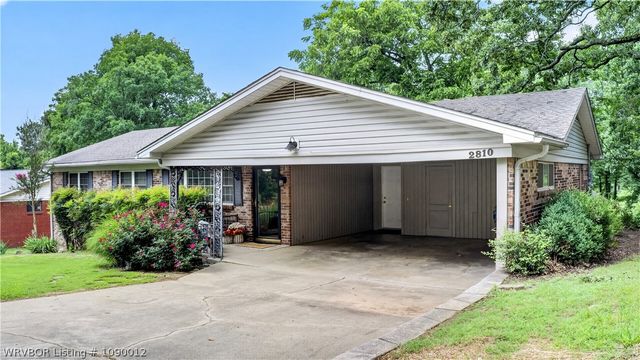 2810 S 32nd Street, Fort Smith, AR 72903