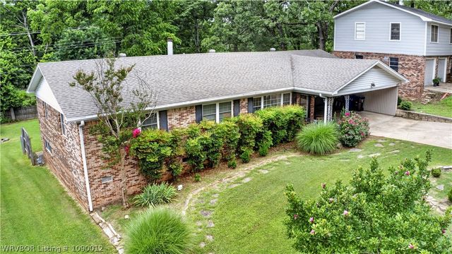 2810 S 32nd Street, Fort Smith, AR 72903
