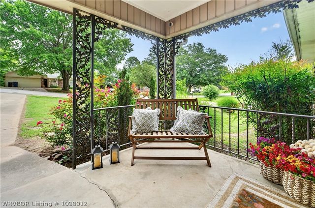 2810 S 32nd Street, Fort Smith, AR 72903