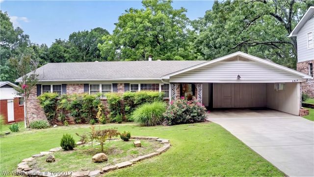 2810 S 32nd Street, Fort Smith, AR 72903