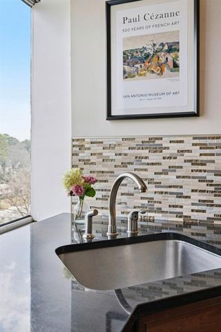 2479 Peachtree NE Road 515, Atlanta, GA 30305