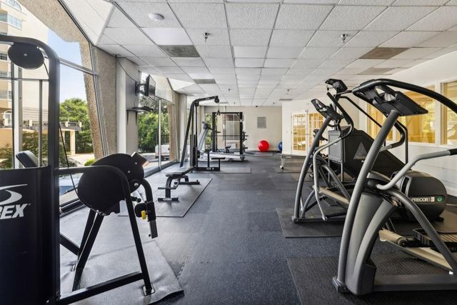 2479 Peachtree NE Road 515, Atlanta, GA 30305