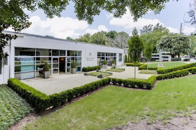 2479 Peachtree NE Road 515, Atlanta, GA 30305