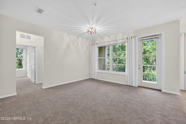 13364 BEACH Boulevard 913, Jacksonville, FL 32224