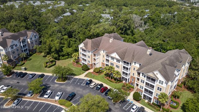 13364 BEACH Boulevard 913, Jacksonville, FL 32224