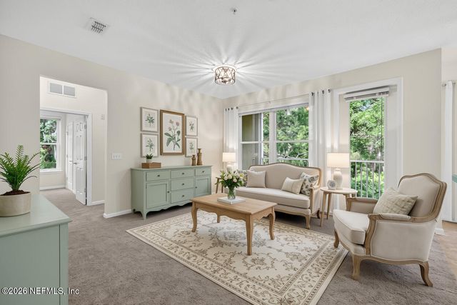 13364 BEACH Boulevard 913, Jacksonville, FL 32224