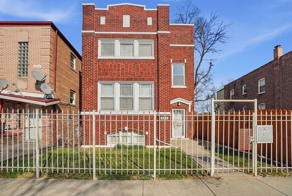 6225 S Seeley Avenue, Chicago, IL 60636