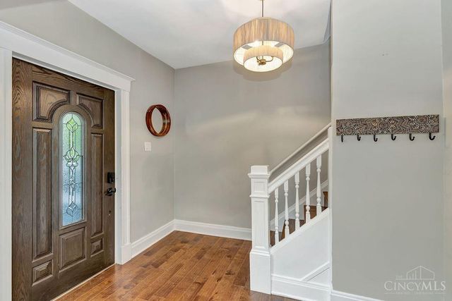 2732 Hyde Park Avenue, Cincinnati, OH 45209