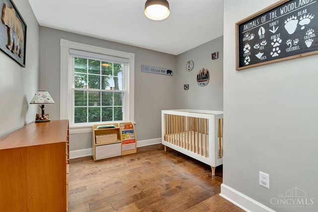 2732 Hyde Park Avenue, Cincinnati, OH 45209