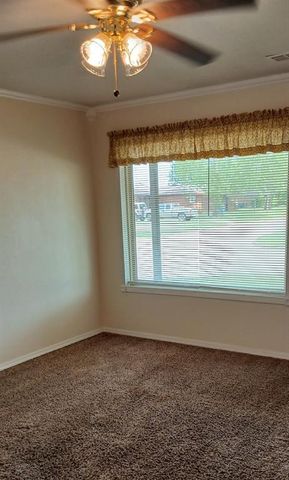 837 S Stahl Drive, Midwest City, OK 73110