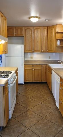 837 S Stahl Drive, Midwest City, OK 73110