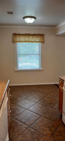 837 S Stahl Drive, Midwest City, OK 73110