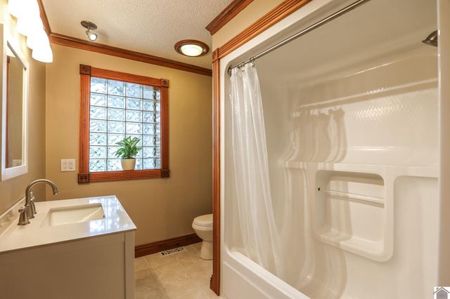245 Babbland Drive, Paducah, KY 42003