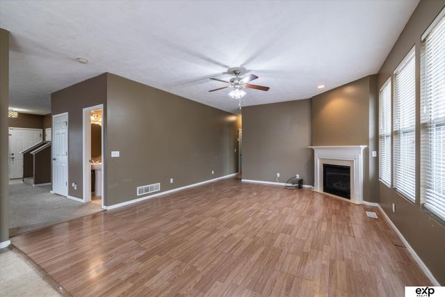7528 N 107 Street, Omaha, NE 68122