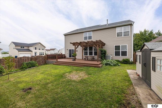 7528 N 107 Street, Omaha, NE 68122