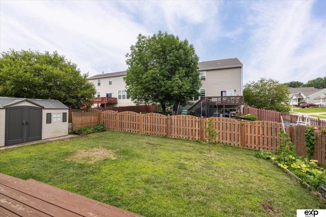 7528 N 107 Street, Omaha, NE 68122