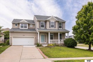 7528 N 107 Street, Omaha, NE 68122