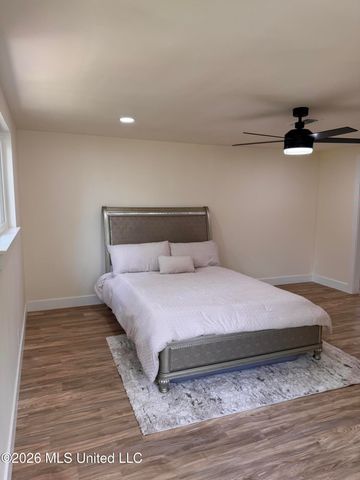 900 22nd Street, Gulfport, MS 39501