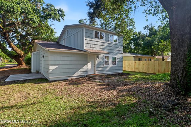900 22nd Street, Gulfport, MS 39501