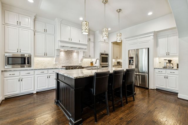 341 Columbia Court, Prosper, TX 75078