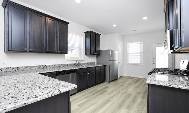 452 Lone Rider Drive, Katy, TX 77493