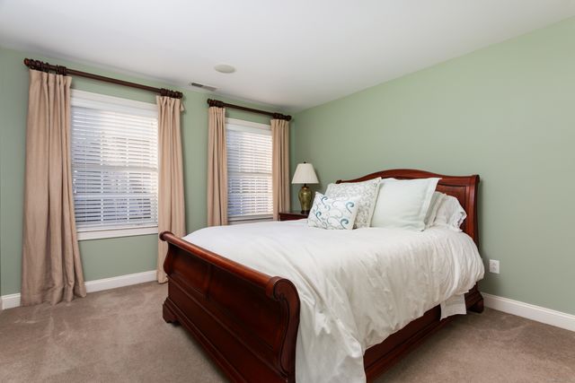 105 Hamilton Avenue 9, Greenwich, CT 06830