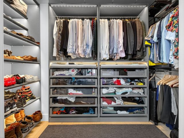 4 Payne Street FIVE, Boston, MA 02122