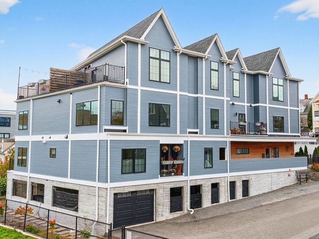 4 Payne Street FIVE, Boston, MA 02122