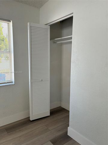 550 NW 15th Ct, Pompano Beach, FL 33060