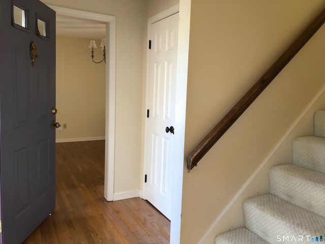 409 Georgetown Drive 409, Glastonbury, CT 06033
