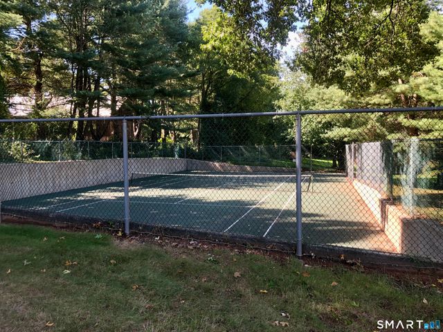 409 Georgetown Drive 409, Glastonbury, CT 06033